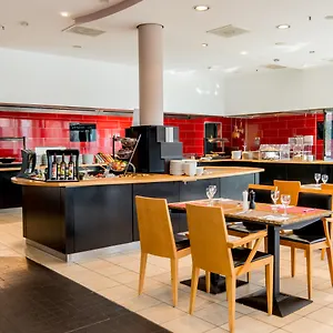 Precise House Düsseldorf Airport Hotel