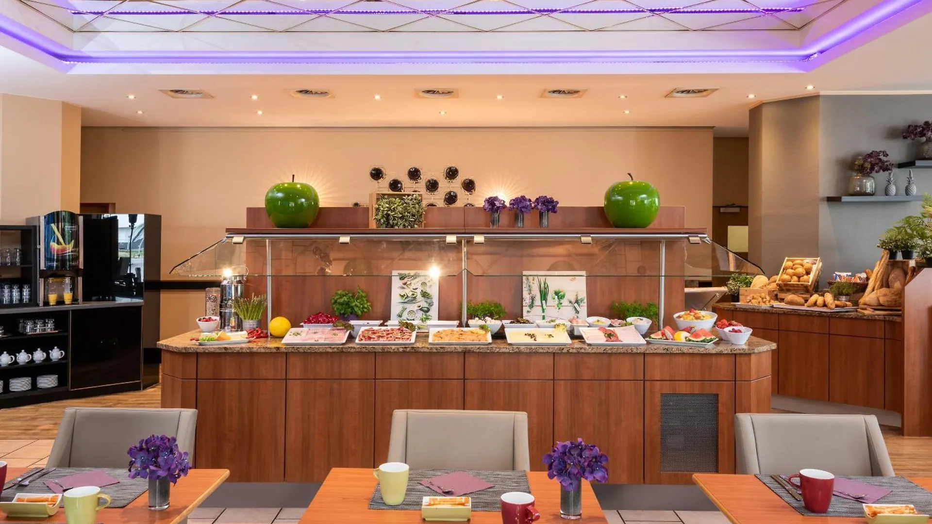 Leonardo Hotel Düsseldorf Airport Ratingen 4*,